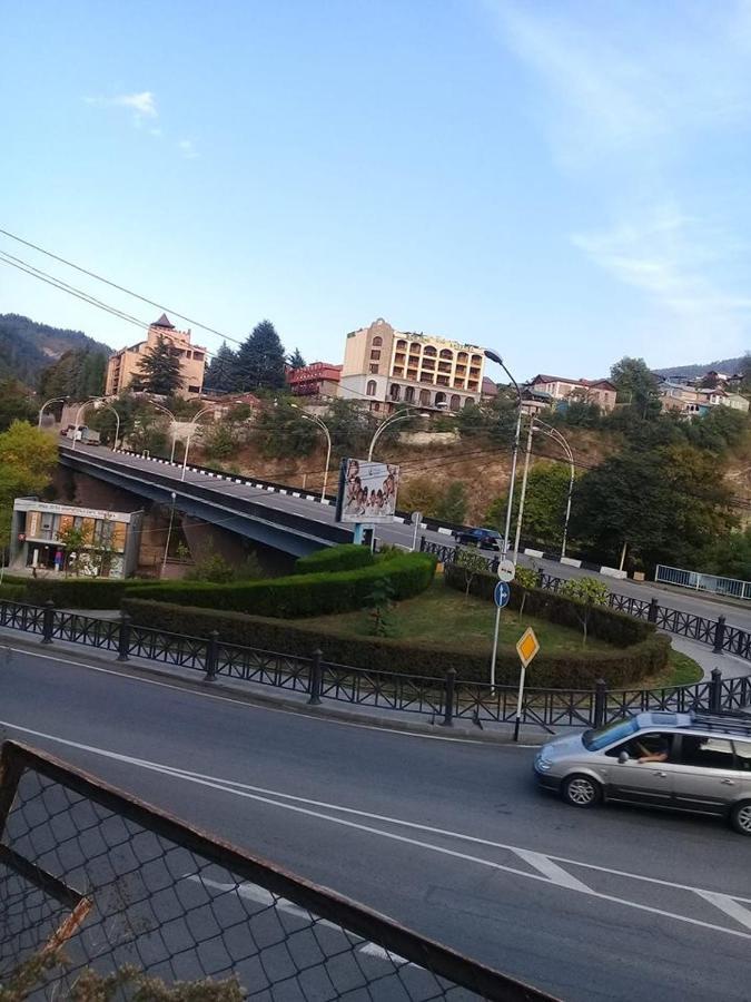 Apart-Otel Nino Боржомі Екстер'єр фото